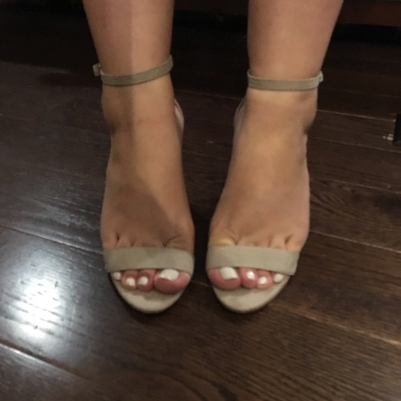 nude suede heels - Picture 7 of 7